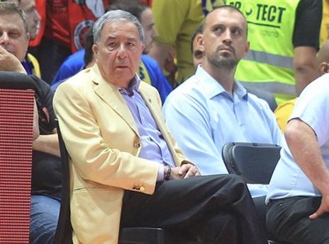 עד שמזרחי נכנס לעניינים