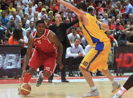 המסר יועד לכולם, הכתובת הייתה ברורה. דונטה סמית' (אלן שיבר)