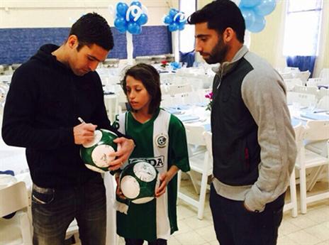 מרגש עד דמעות (האתר הרשמי)