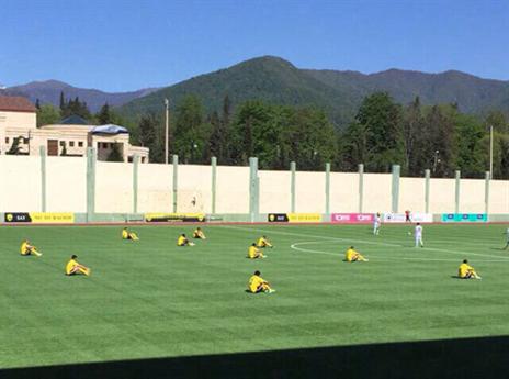 שחקני סימורק מוחים (מתוך עמוד הטוויטר של עידן ויצמן)