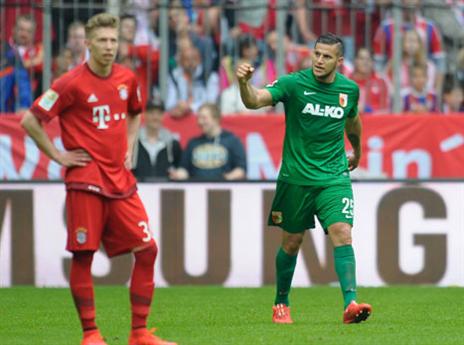 הפעם בובדיז'ה חגג על באיירן (GETTYIMAGES)