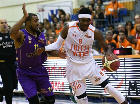 הצגה של ראשל"צ בחצי הראשון (עודד קרני)