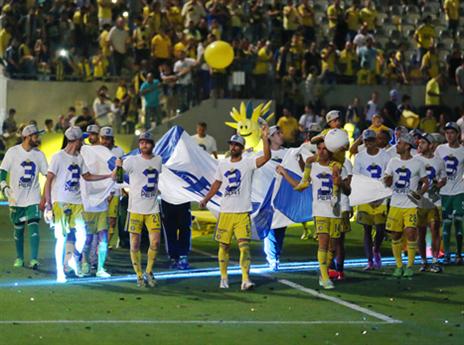 "המטרה הראשונה והחשובה ביותר: לזכות באליפות" (אלן שיבר)