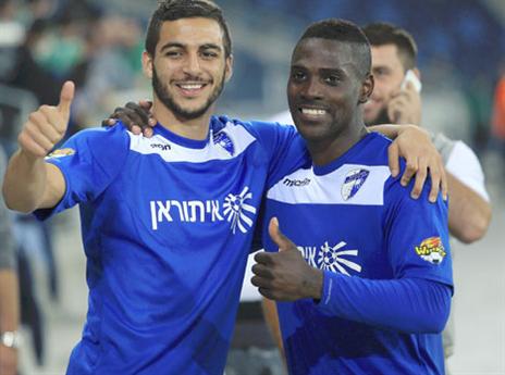 עאבד עם מנגה. יישאר בק"ש? (אלן שיבר)