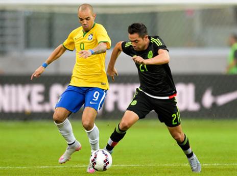 דחק מקרוב את השני. טארדלי (gettyimages)