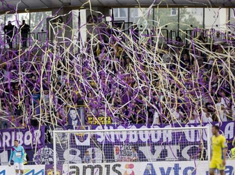 קהל חם ותומך