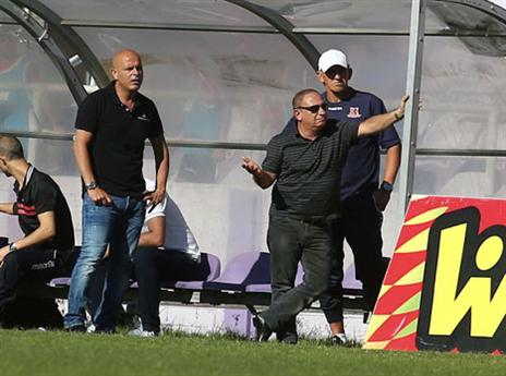 יעמיד תקציב ראוי. דמאיו (אלן שיבר)