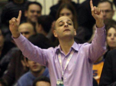 עוזב בראש מורם. חגאי