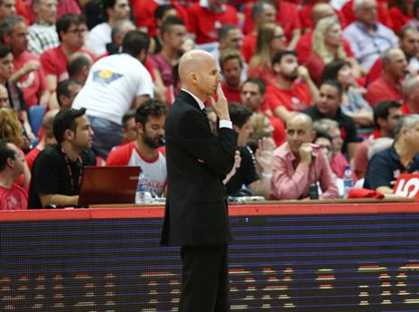 עוד חותמת הגיעה - דני פרנקו, מאמן גדול (אלן שיבר)