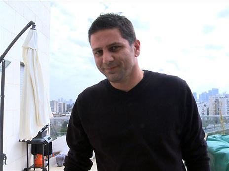 בחפיפה. דורון אוסידון (ניר בוקסנבאום)