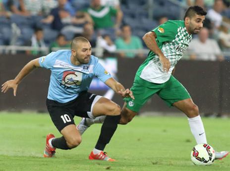 מנסה להזין את החלוצים. עזרא (יוסי שקל)