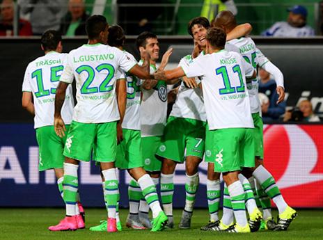 ניצחון שני העונה לזאבים (getty)