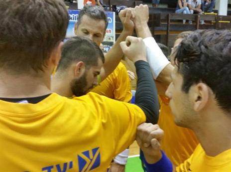 יתקנו בגומלין? (צילום: מכבי ראשל"צ)