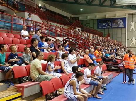 הקהל מרעננה הגיע לאולם, בצל אירועי הטרור