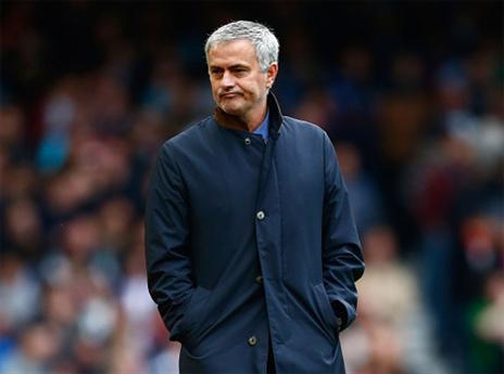 מוריניו: "אסור להפסיד" (Getty)