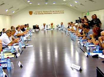 הוצגו הדו"חות. הנהלת ההתאחדות