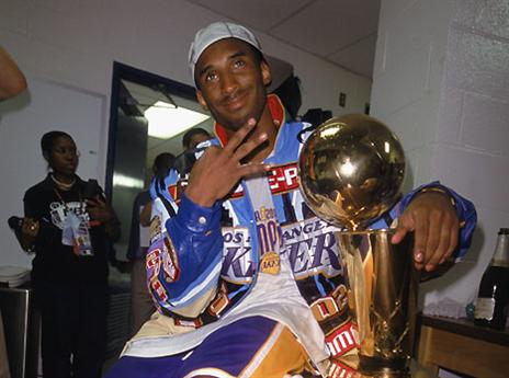 יפרוש עם 5 אליפויות. בראיינט (GETTYIMAGES)