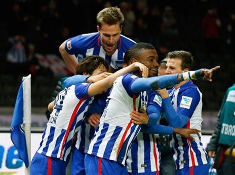 הרטה חוגגת את הניצחון (getty)