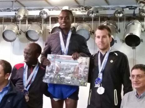 אלוף ישראל מלקמו ג'מבר. הצליח להתגבר על התנאים