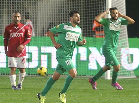 בשנה שעברה כפ"ס חגגה מול הפועל ת"א בשמינית, והשנה? (לן שיבר)