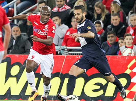 וואקמה הטריד רבות את הגנת בית"ר תל אביב/רמלה (דני מרון)