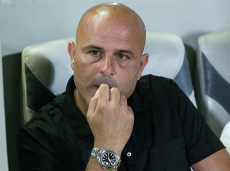 "לא פוטר מסיבה מקצועית". אבוקסיס (צילום: עודד קרני)