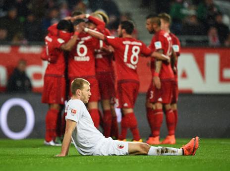 אאוגסבורג לא באמת יכולה על המכונה של פפ (gettyimages)