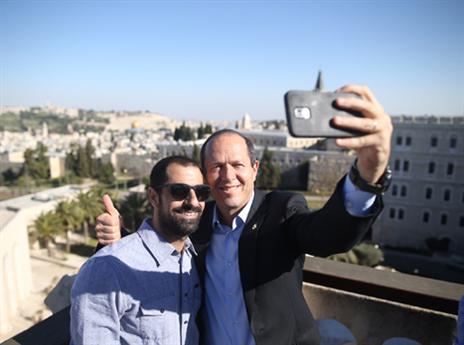 "שיא הנרשמים הוא עדות לעוצמת ירושלים" (יונתן זינדל, פלאש 90)