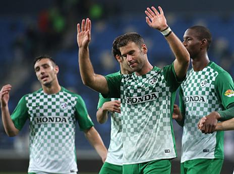 החבורה של רוני לוי 50 מקומות מעל הפועל ת"א (אלן שיבר)