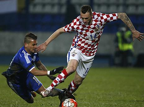 לא כוחות. בוזגלו מתקשה מול קרואטיה (getty)