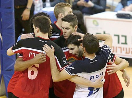 יחגגו אליפות מס' 13? מטה אשר/עכו (צילום: אלן שיבר)