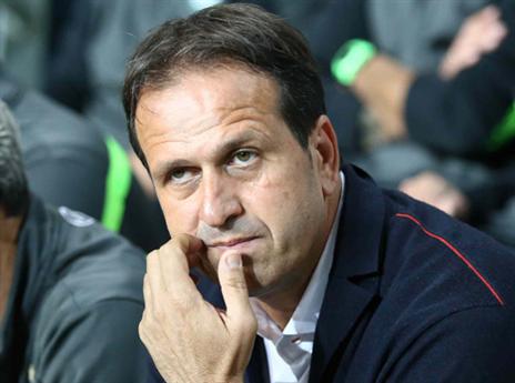 רוני לוי. מעמדו עדיין לא ברור (אלן שיבר)