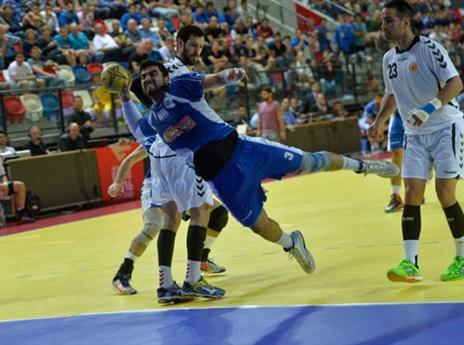 מתחיל בהגנה. קרב קריטי לנבחרת (עמית שיסל, איגוד הכדוריד)