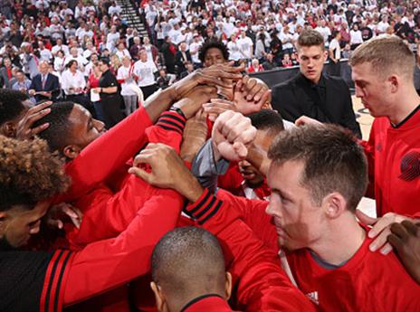 הכוכבים עזבו, נשארה קבוצה (gettyimages)