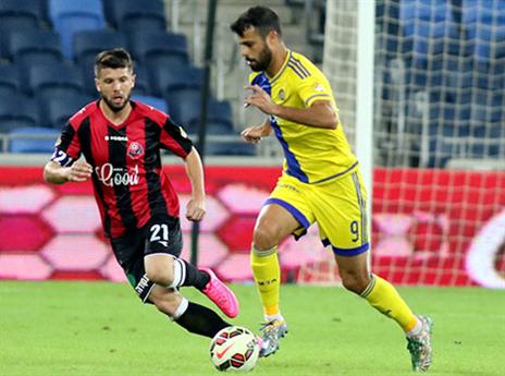 יקבל צ'אנס. בן בסט (יוסי שקל)