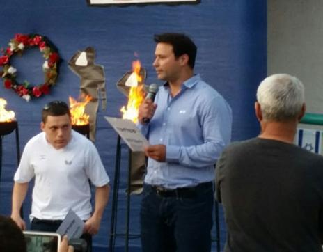 אריק זאבי הדליק משואה באירוע (מנהלת הליגה)