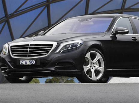 מרצדס. לקח אותה לסיבוב