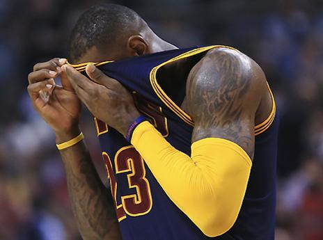 אי אפשר לנצח בכל משחק. לברון (gettyimages)