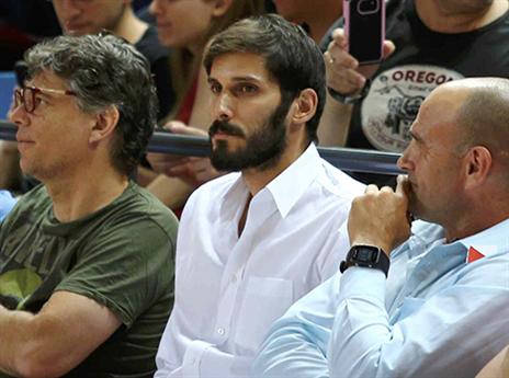 כספי הגיע לדרייב אין (אלן שיבר)