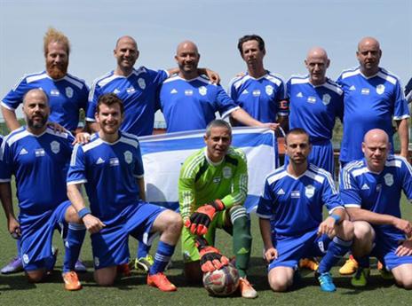 נבחרת הסופרים (גיא אלוני)