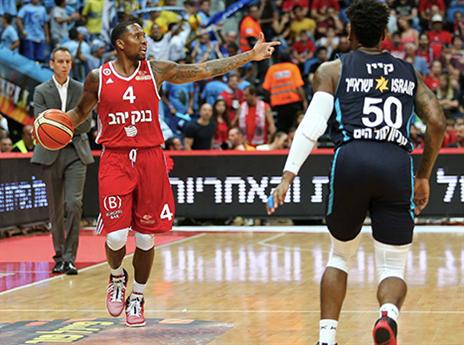 רולנד הכתיב את הקצב (אלן שיבר)