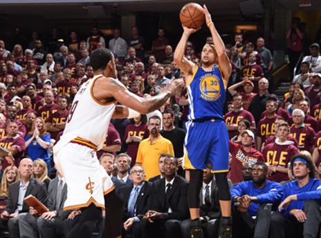 קרי הופיע (GETTY(