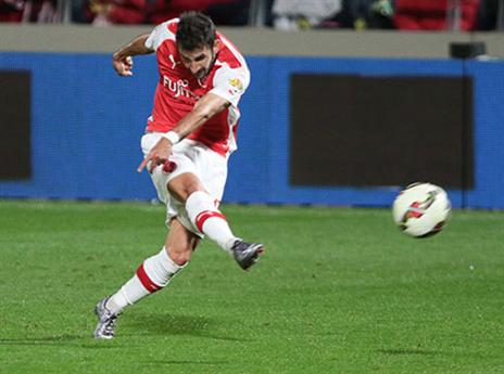 קרוב לחזק את החלק ההתקפי. תורג'מן (אלן שיבר)