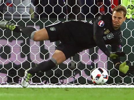 יככב שוב? נוייר (getty)