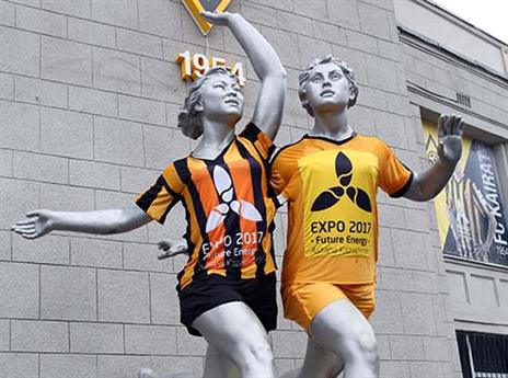 חולצה, מישהו? (צילום: אודי ציטיאט)