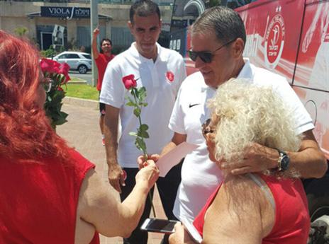 גוטמן לפני היציאה למחנה (עמות "האדומים")