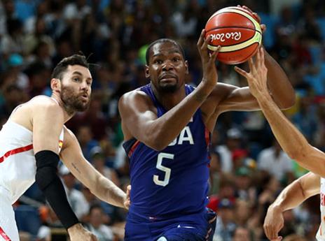 דוראנט יוצא מהיער (GETTY)