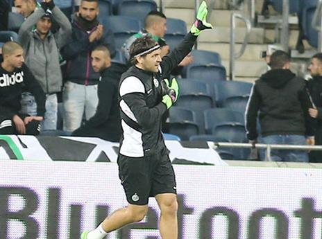 "מוכן לחתוך אצבע עבור הקהל" (צילום: יוסי שקל)