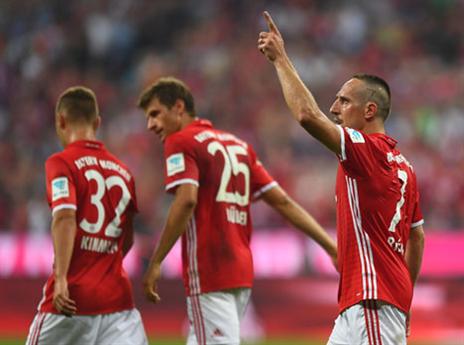 לא כוחות. ריברי השתתף בחגיגה (gettyimages)