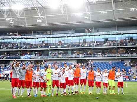 שחקני לייפציג. חזרו עם נקודה (getty)